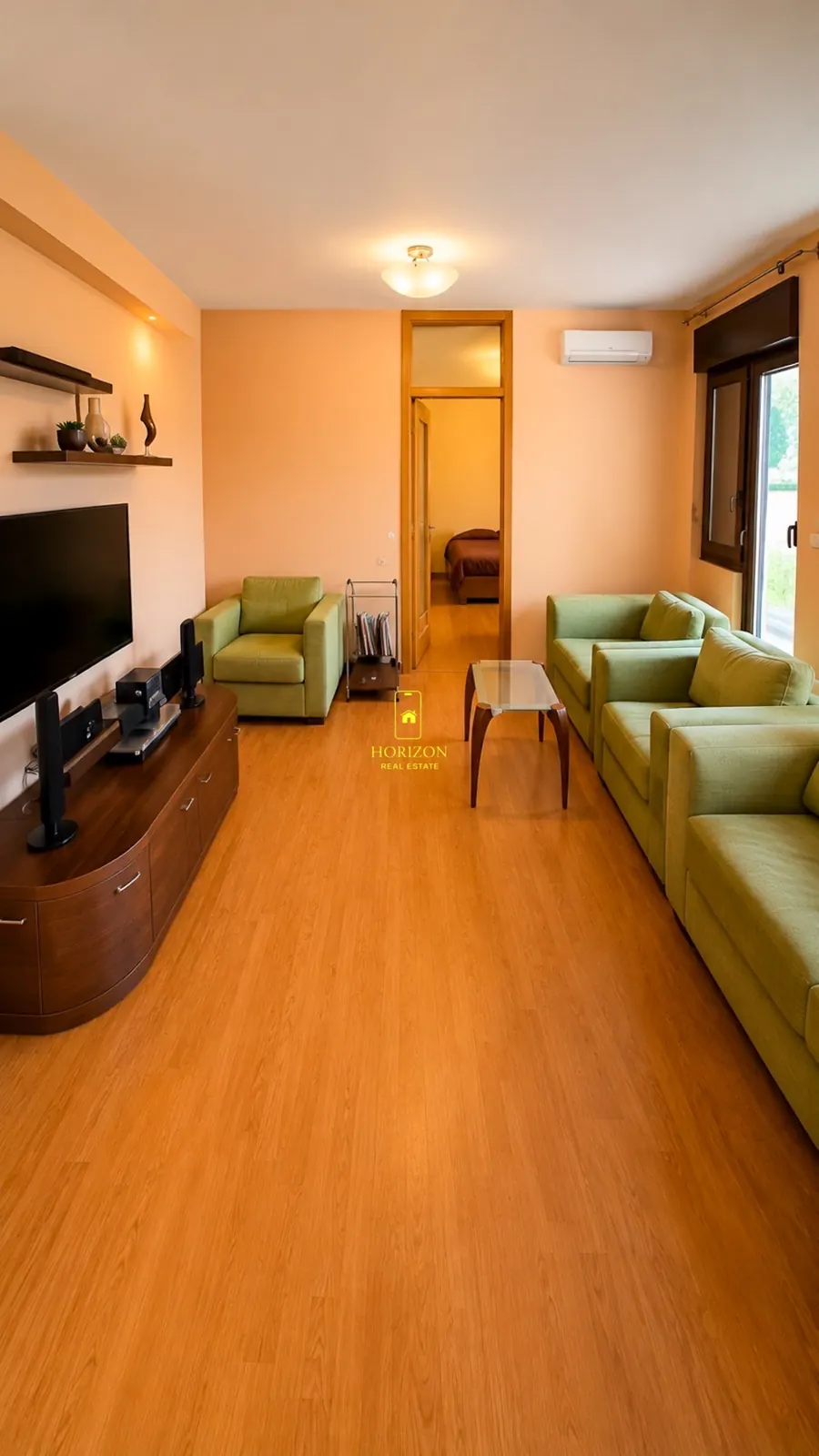 Penthouse, Preko Morače, fotoğraf 3